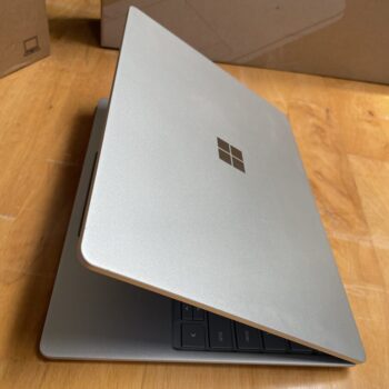 surface laptop go (8) (Copy)
