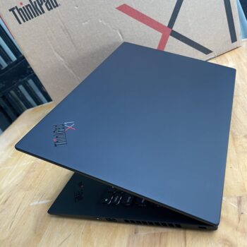 thinkpad X1 carbon gen 8 box (8)
