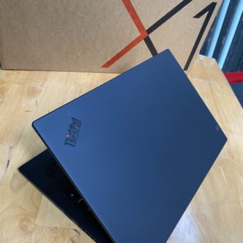 thinkpad X1 gen 7 box (10)