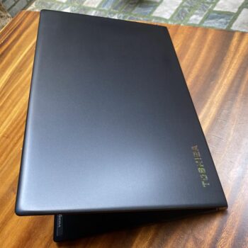 toshiba tecra X40-D (7)